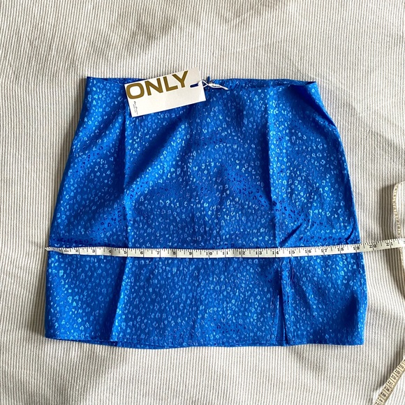 Only Satin Jacquard Mini Skirt in Bright Blue - Picture 13 of 15